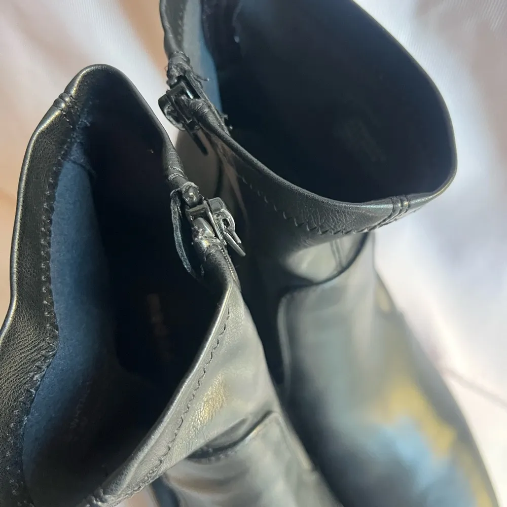 Madden Girl Black Heeled Boots Classic Western Style - Image 5