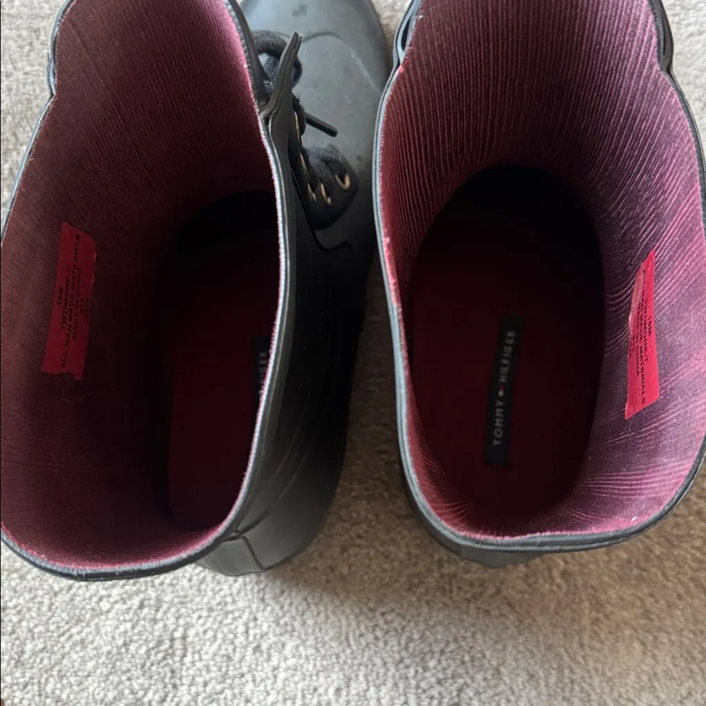 Tommy Hilfiger Rain Boots SIZE 10 - Image 2