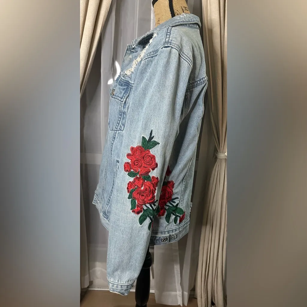 Pac Sun Embroidered Rose Distressed Denim Jacket - Image 3