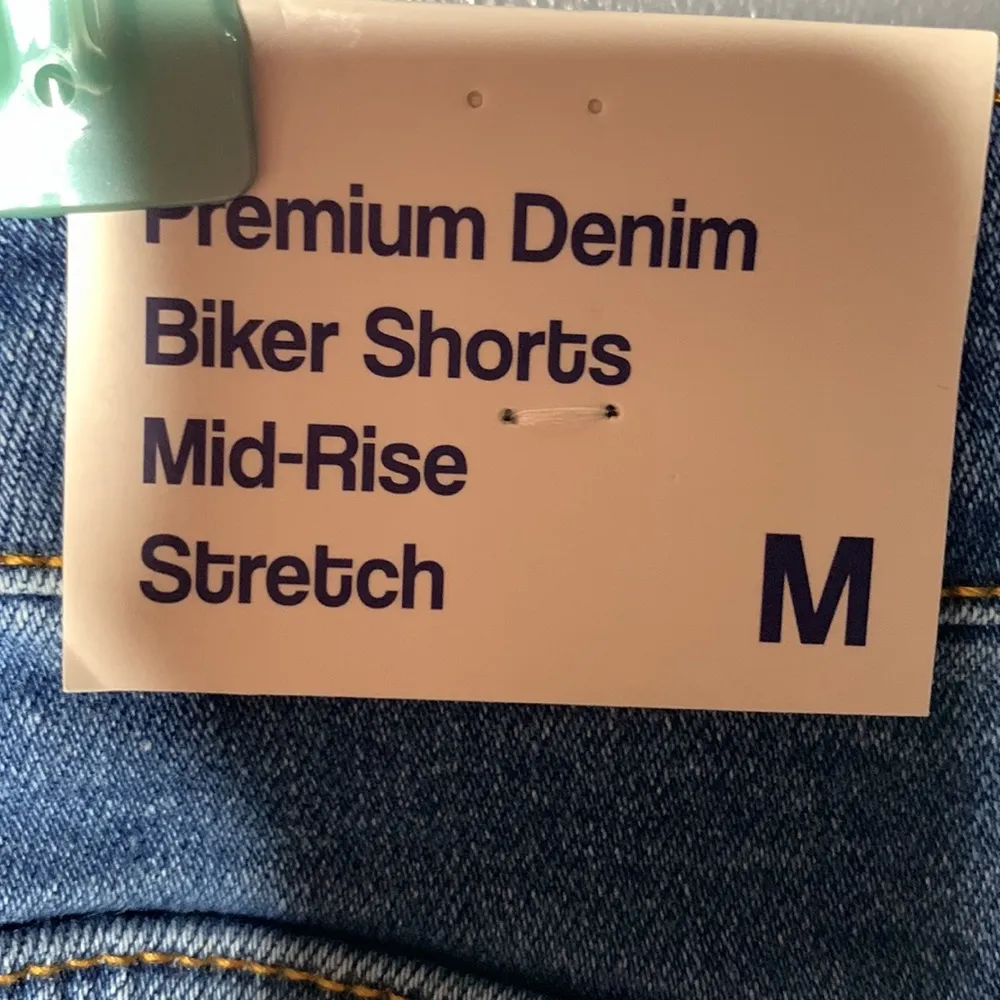 Love tree denim‎ blue premium denim biker shorts mid-rise. - Image 6