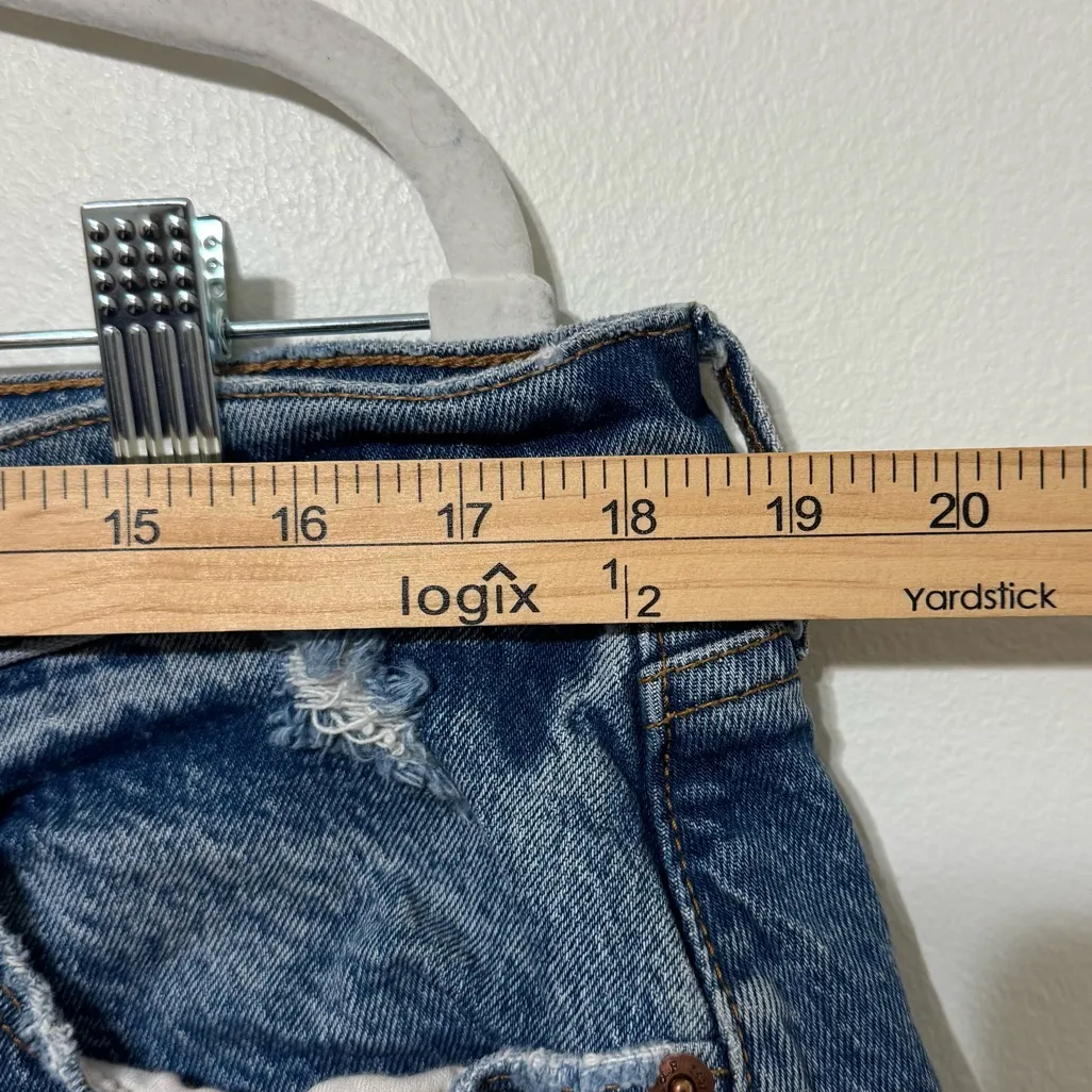 Abercrombie & Fitch The Mom Short High Rise Curve Love Size 16 / 33 - Image 5