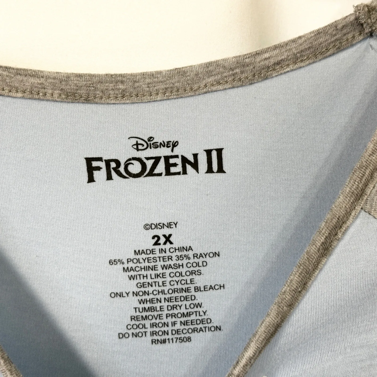 Disney Frozen Plus‎ Size 2X Top Elsa Anna Raglan Sleeve Fearless Blue Gray 405 - Image 2