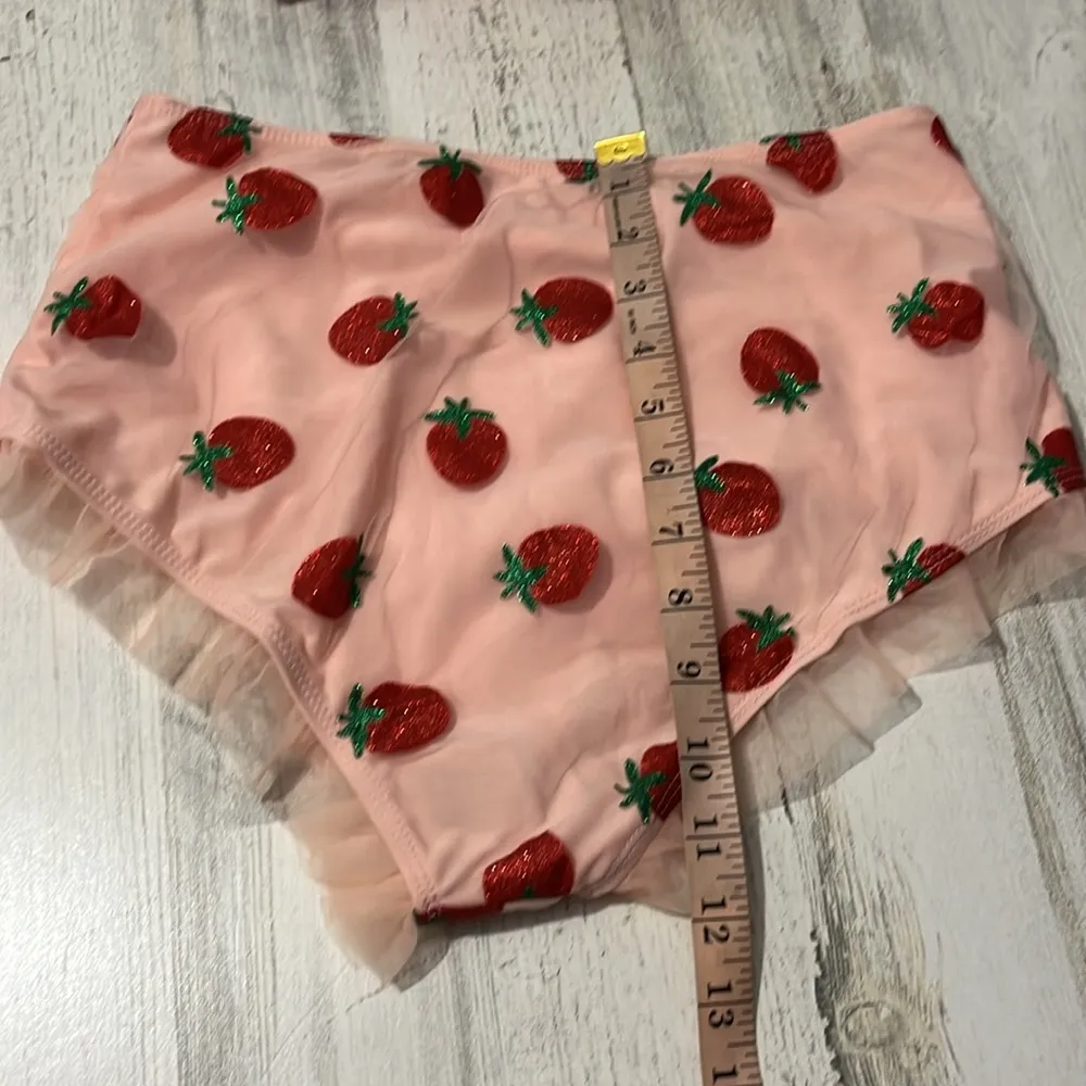Retro Lace Strawberry Bikini Size Small. NWT Pink - Image 12