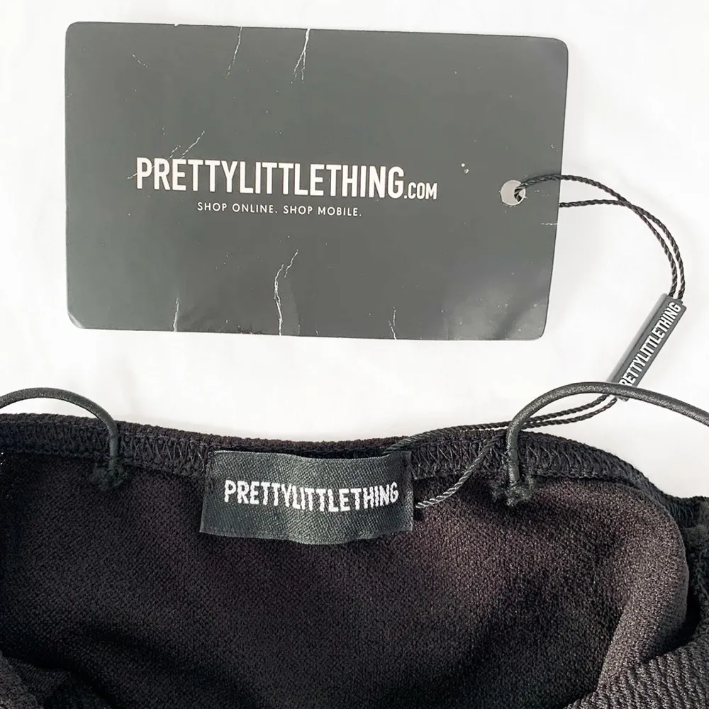 NWT PrettyLittleThing Luccie Black Crepé Skater Mini Dress V Neck XS - Image 10