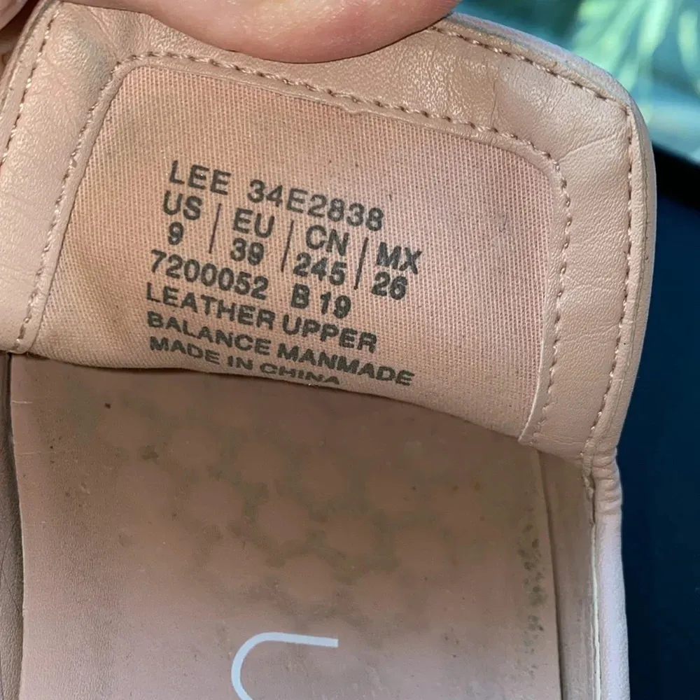 Calvin‎ Klein Leather Sneakers - Image 10