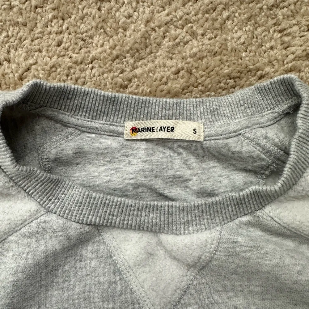 Marine Layer Gray Cropped Sweatshirt - Image 3