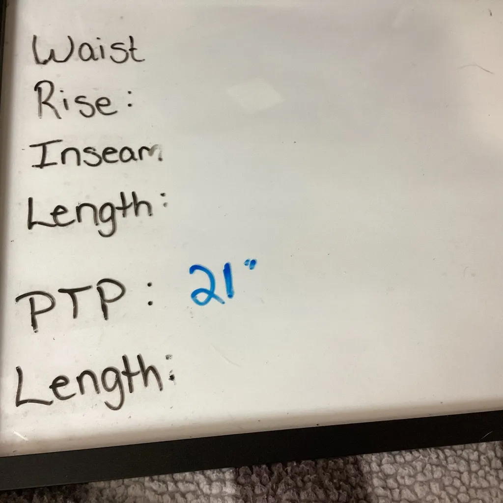 Sundance Poppy Bloom Pink Pattern Popover Top Size Small - Image 8