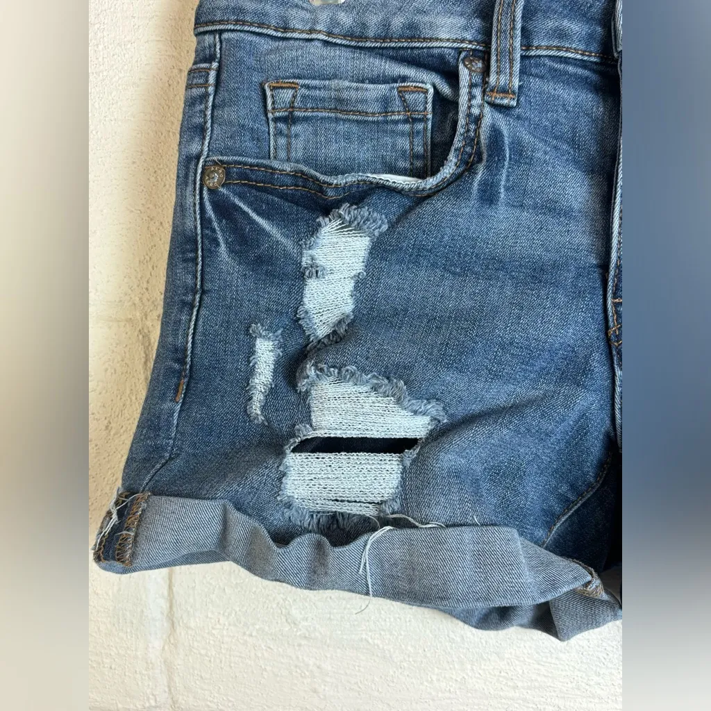 Aeropostale Woman’s Distressed Low Rise MIDI Daisy Duke Casual Short Shorts Sz 4 - Image 4