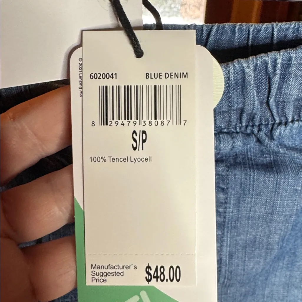 NWT For The Republic Tencel Chambray Raw Hem Shorts Blue Size Small - Image 7