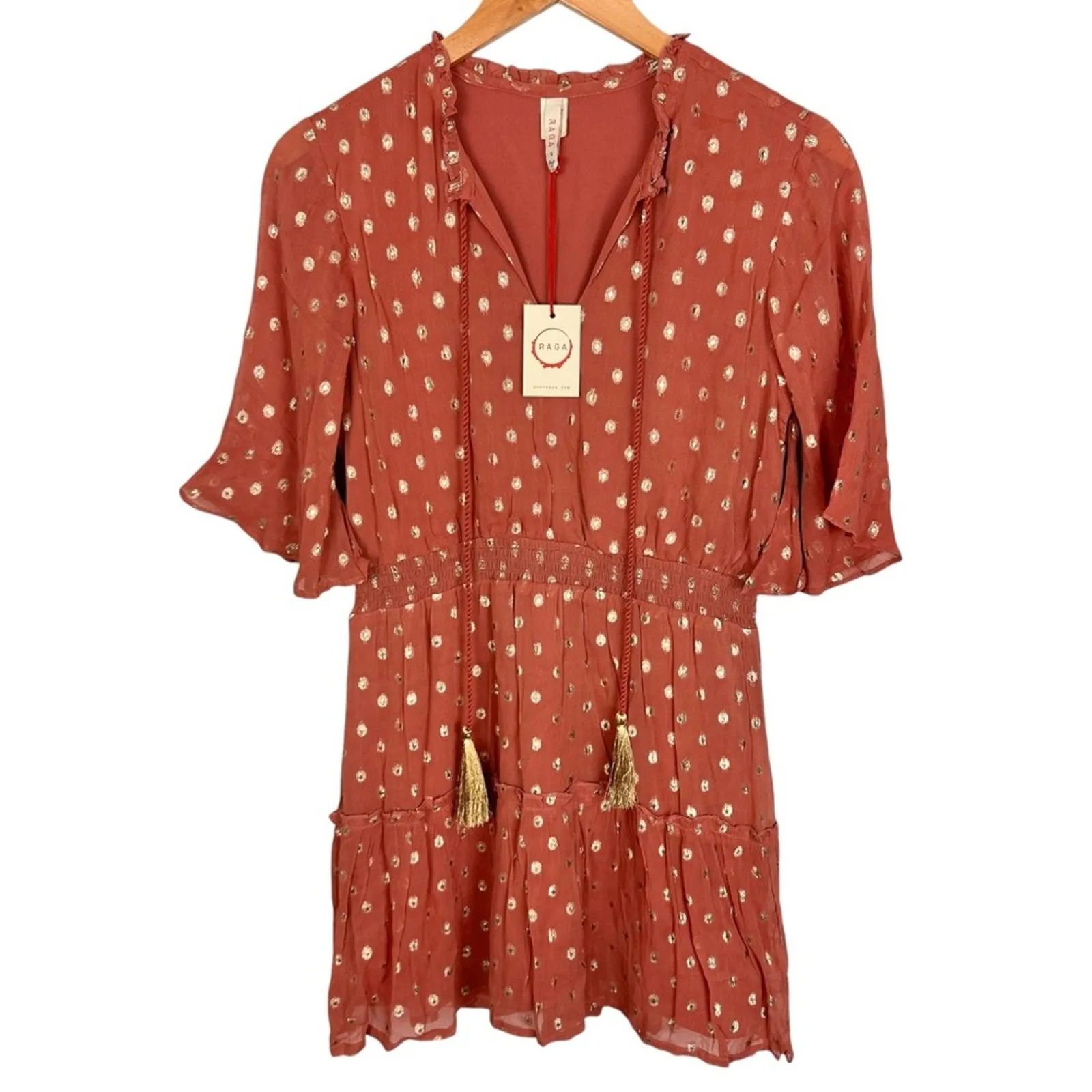 Anthropologie Raga Kenna Polka Dot Tiered Mini Dress Dusty Pink Metallic S NWT - Image 2