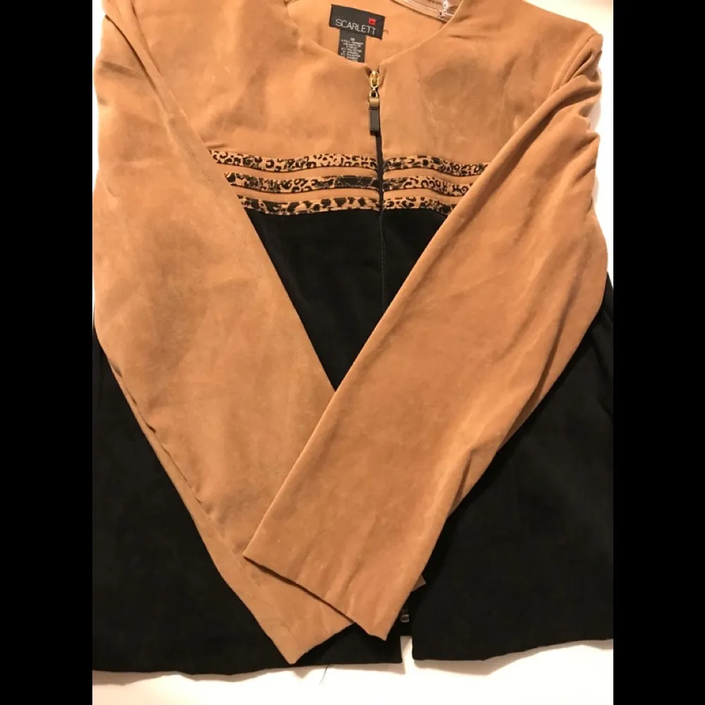 Scarlett Women’s Blazer Top Long Sleeve Size 18 - Image 3