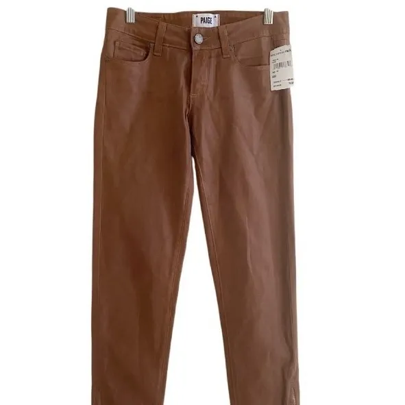PAIGE Mayslie Nutmeg Brown Luxe Coated Straight Ankle Zip‎ Pants - 24 NWT - Image 9
