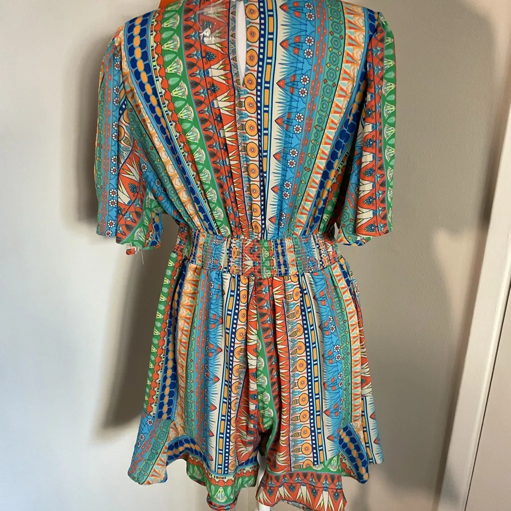 NWT Flying Tomato Green and Blue Patterned Romper Size L - Image 12