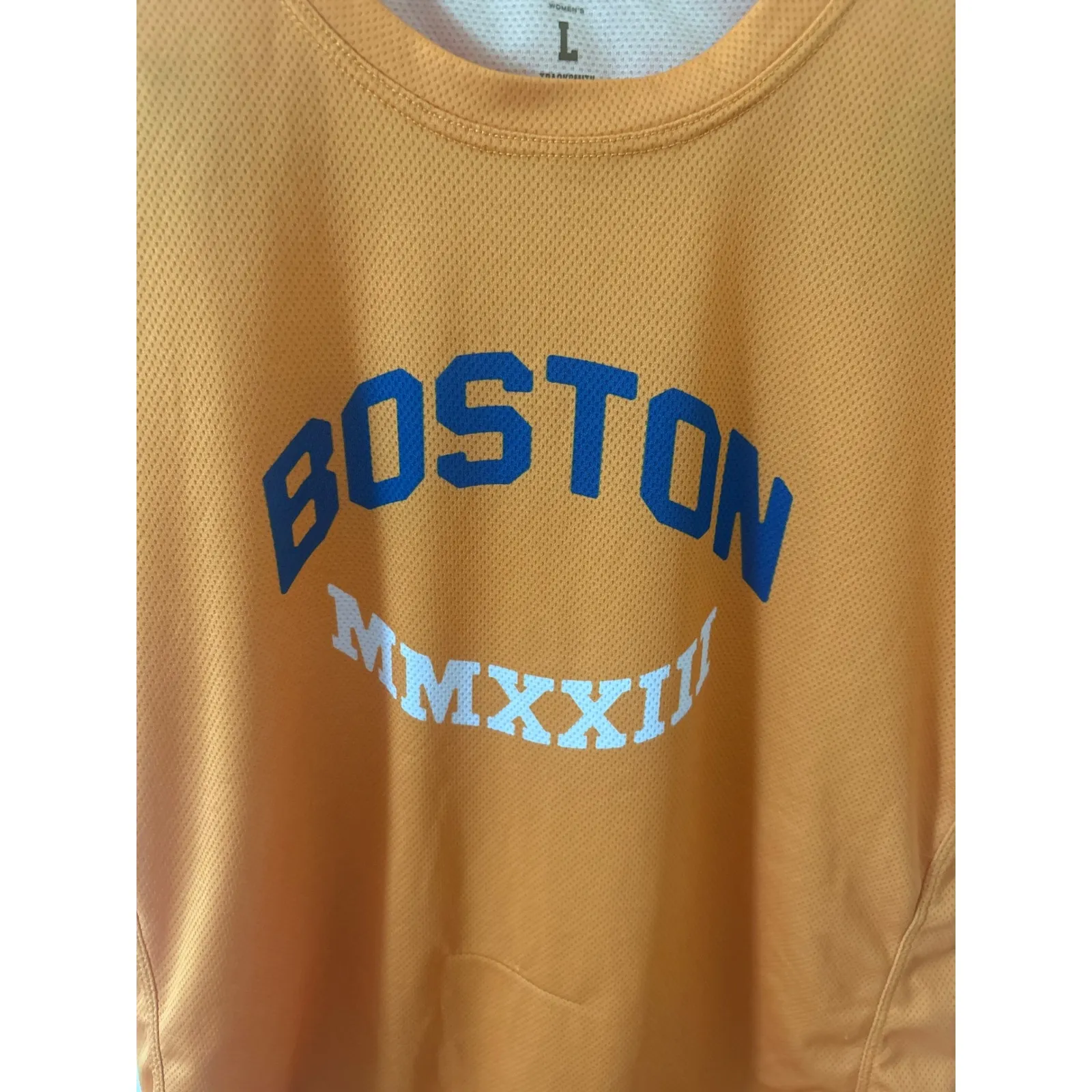 Tracksmith Boston MMXII Running Shirt Orange Women's Large Athletic Tee - Image 4