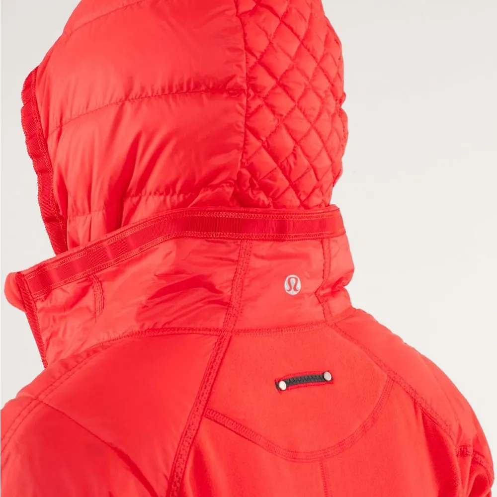 NWOT Lululemon Run: Bundle Up Jacket Love Red Luxtreme - Image 9