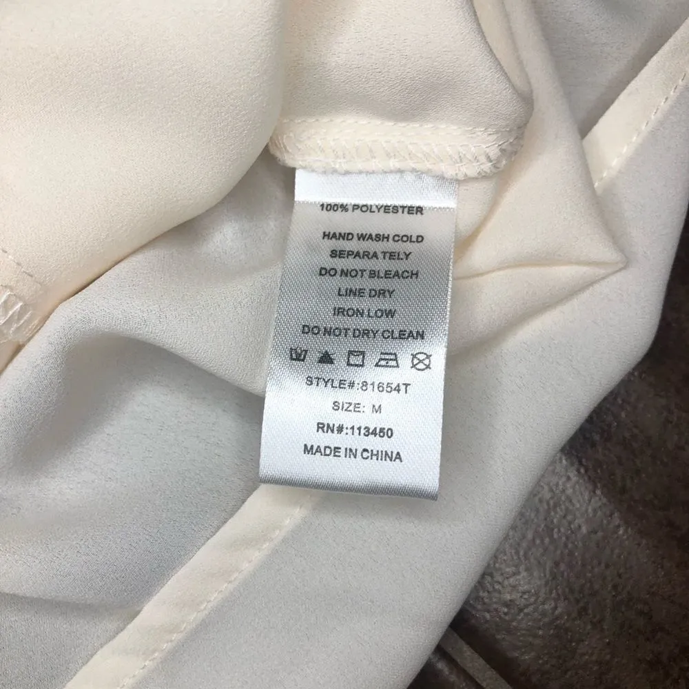 Milk & Honey ivory blouse sz medium - Image 4