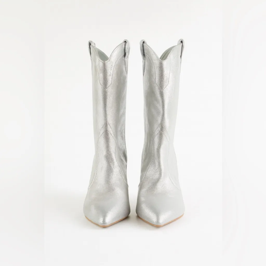 DV by Dolce Vita Silver Heeled Boots Size undefined - Image 2