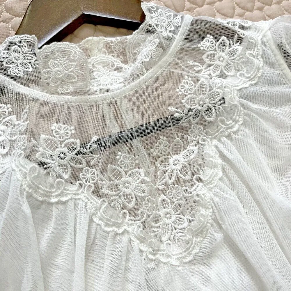 NWOT Allsaints Lace Blouse White Tops Women Size 4 Flutter Sleeve - Image 7