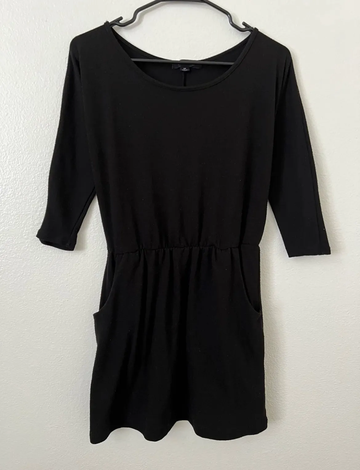 Black Quarter Sleeve Pockets Dress - Image 2