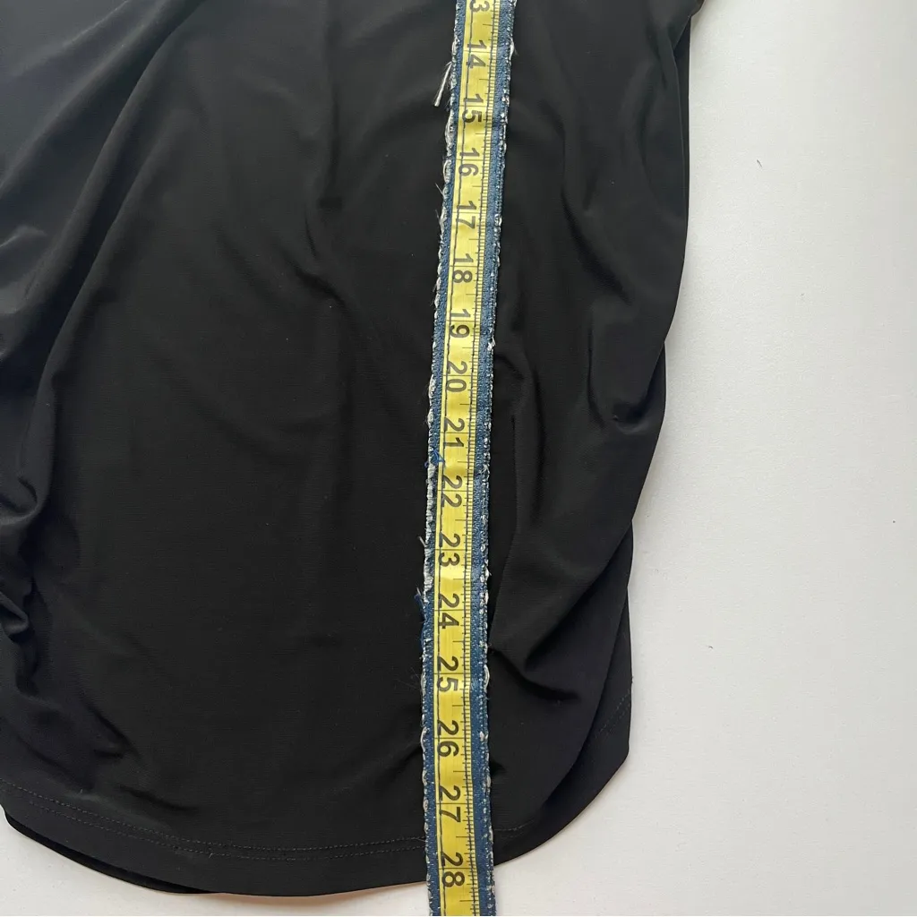 Lucy & Laurel Black Tank Top with Floral Detail - Image 8