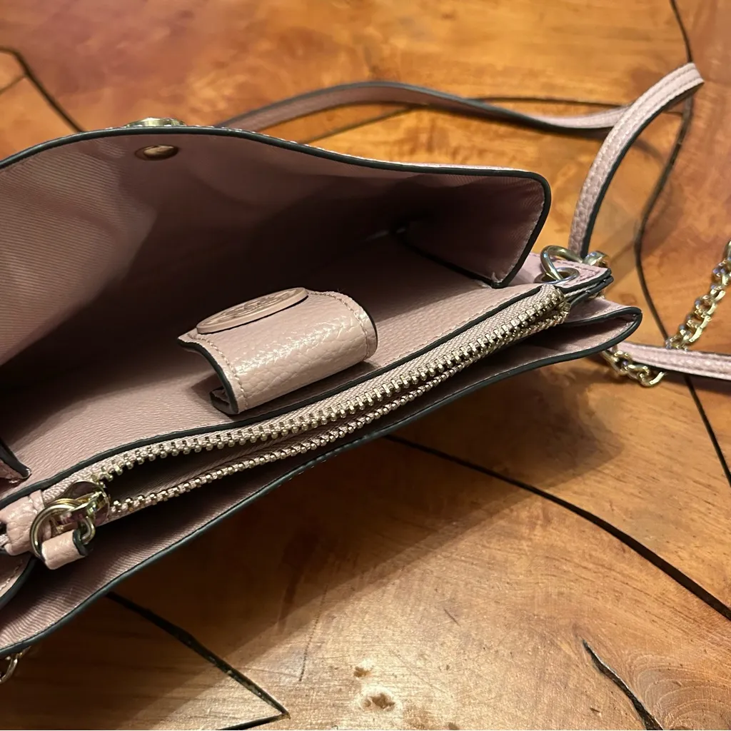 Nanette Lepore Triple Convertible Wallet Pocketbook Shoulder Bag with Cahin Pink - Image 5