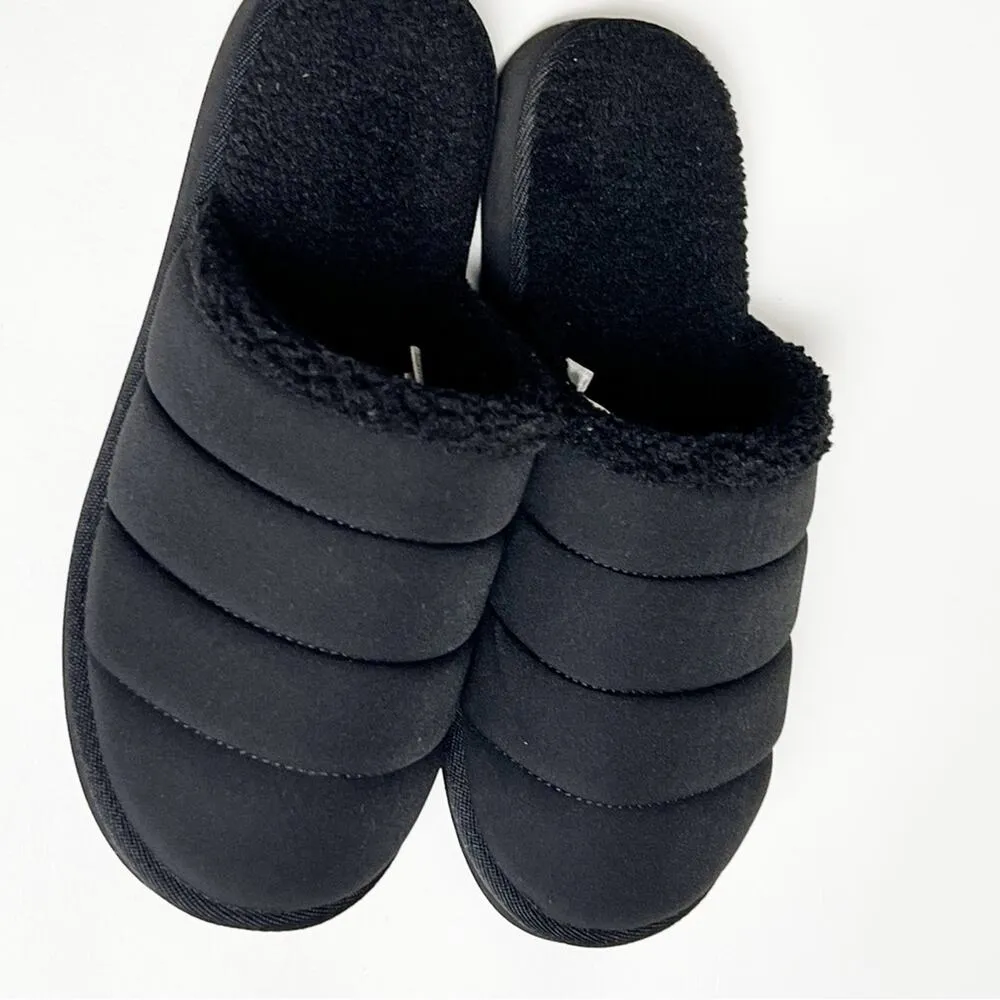 Target Women’s Black Slip On Cozy Style Indoors Slippers Sz XL - Image 3