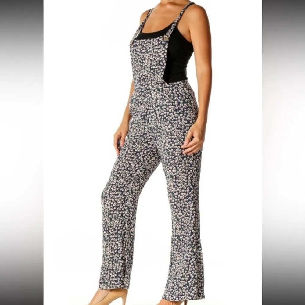 KITTENISH floral overalls with pockets size xsmall - Image 2