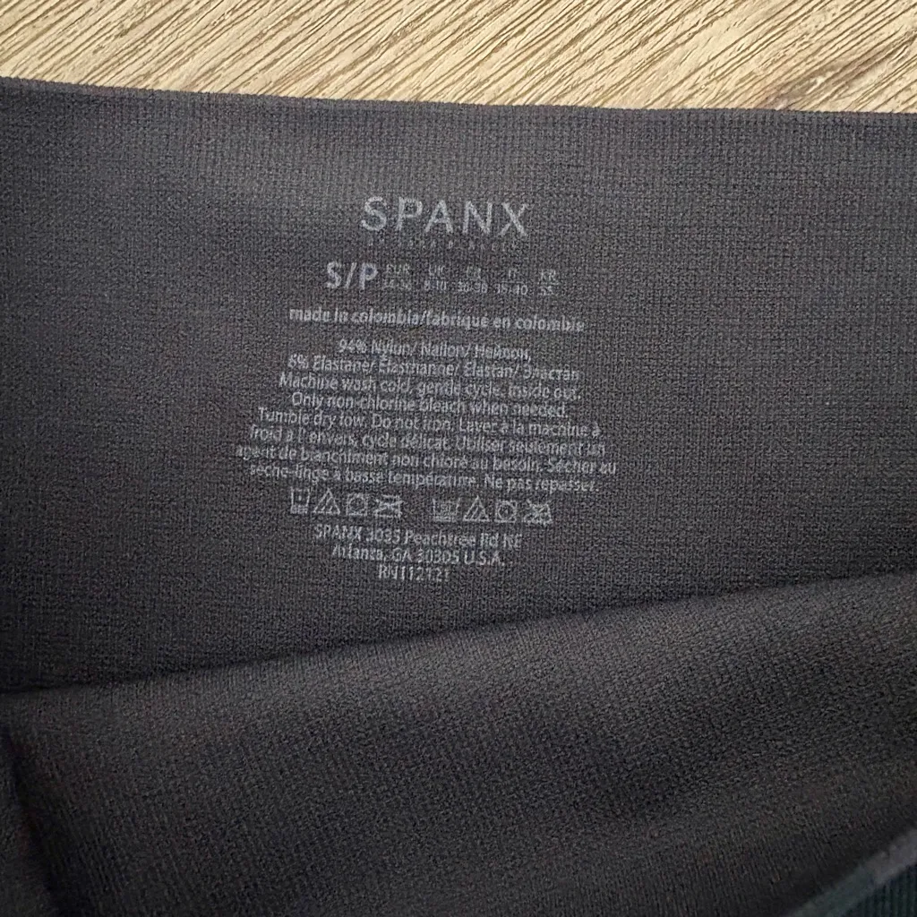 Spanx Look at Me Now High Waisted Seamless Legging - Image 2