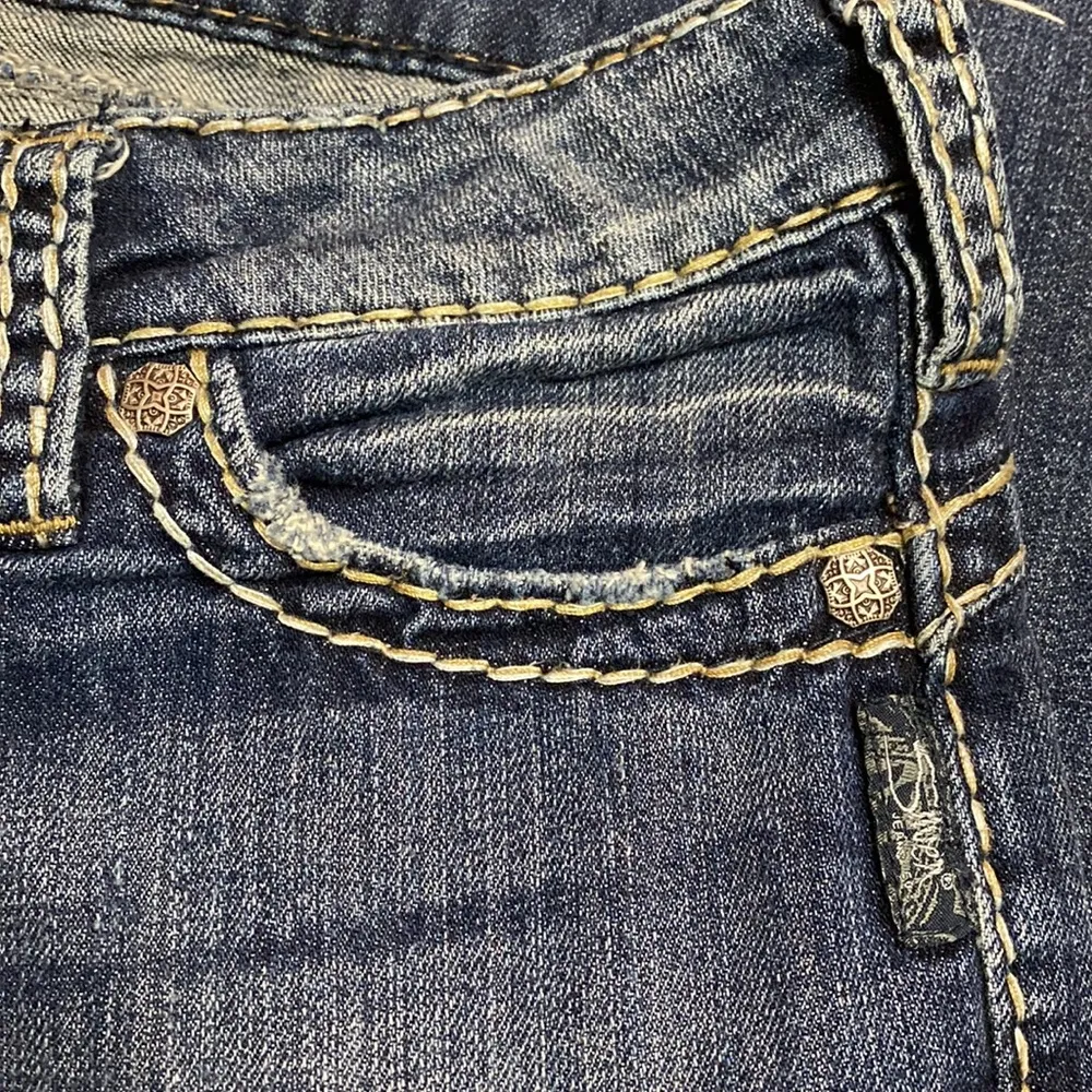 Silver Tuesday womens blue jeans size 16 1/2 - Image 5