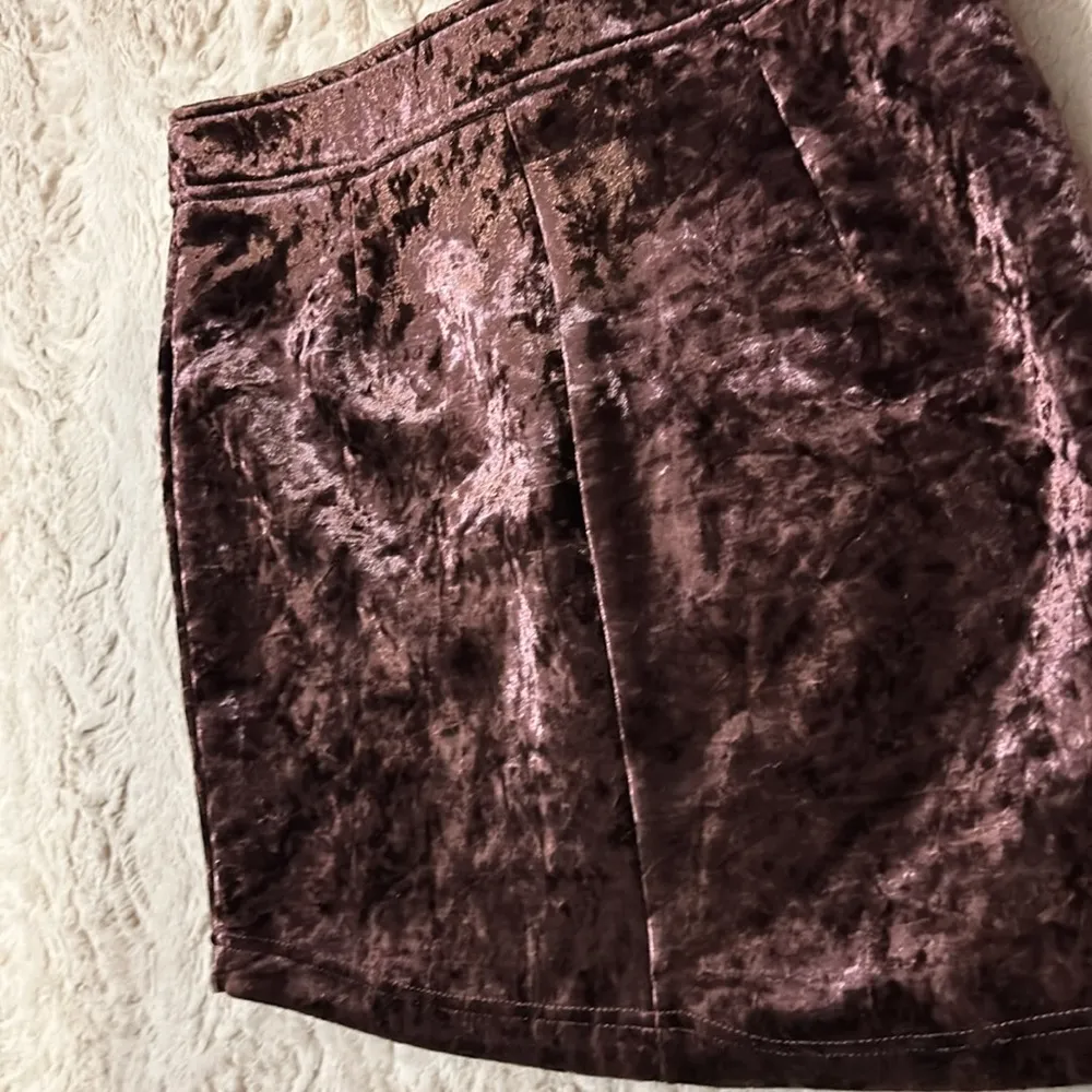 Forever 21 skirt in size m - Image 9