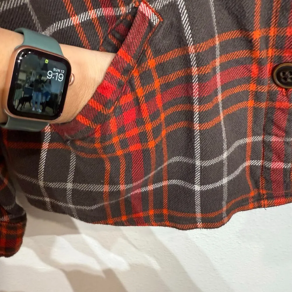 Woolrich Brown Plaid Button Down Shaket Sz M - Image 5