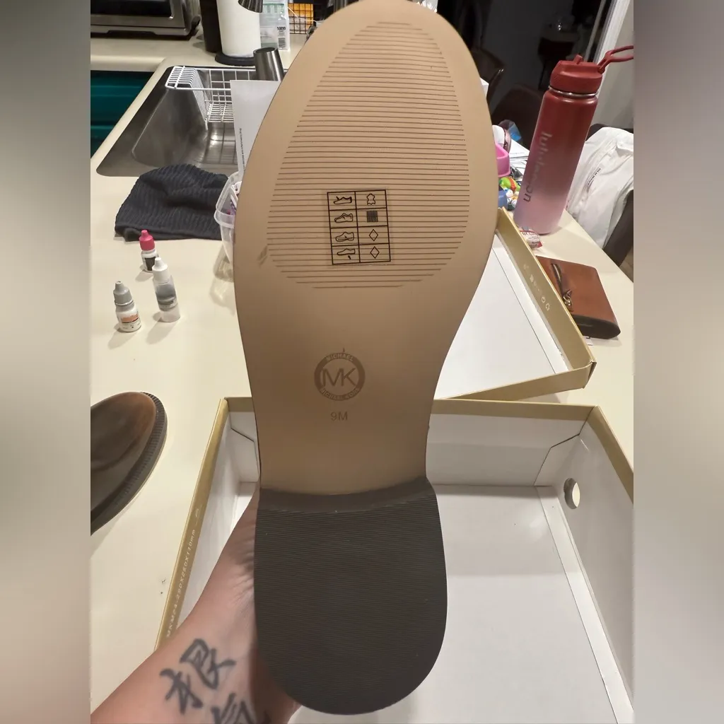 Michael Kors Carlisle Flat Bootie Burnished Leather NIB US9M - Image 5