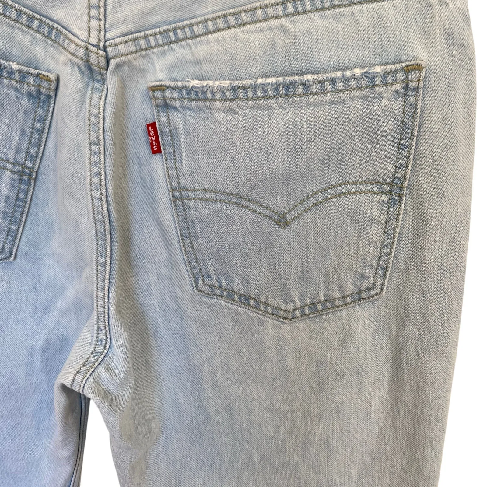 Levi's Low Pro Jeans In Charlie Won Light Wash - Image 7