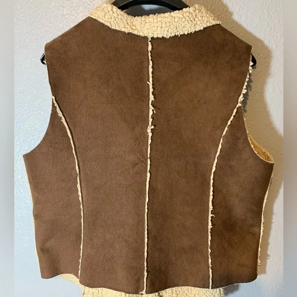 Mountain Lake M cottoned Vest - Image 4