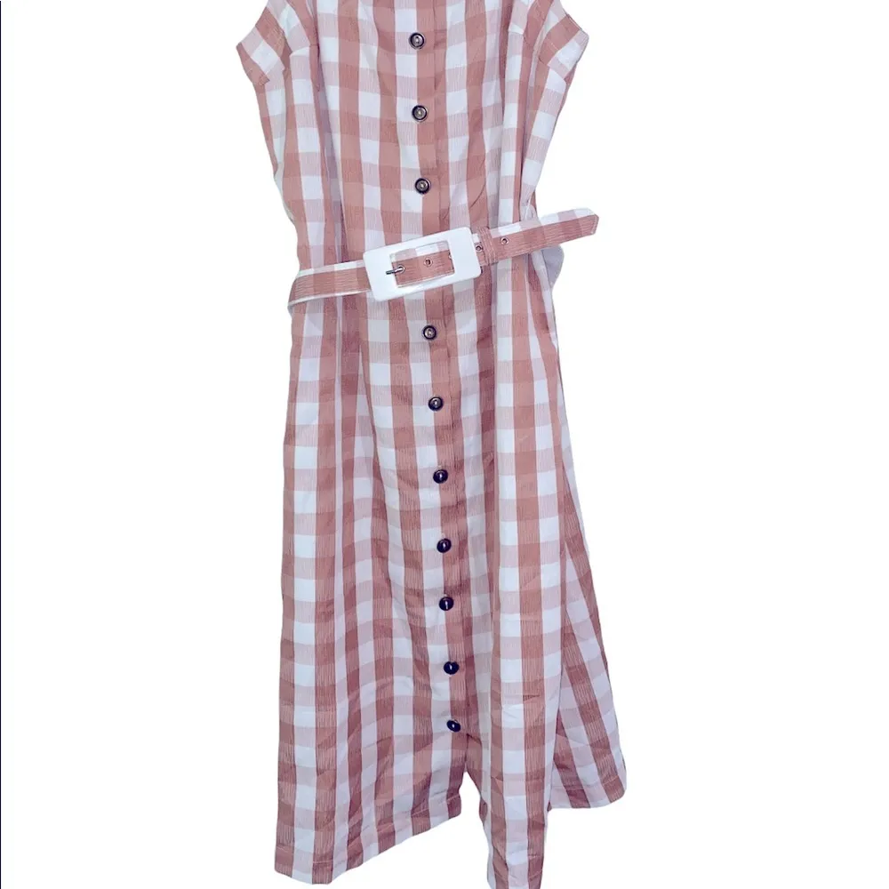 MODCLOTH checkered dress with belt button down size small - Image 3
