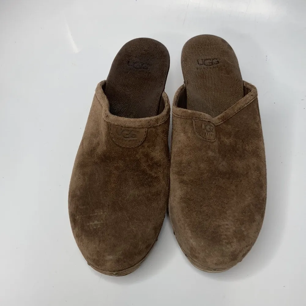 UGG‎ Abbie espresso suede leather clogs size 7 - Image 3