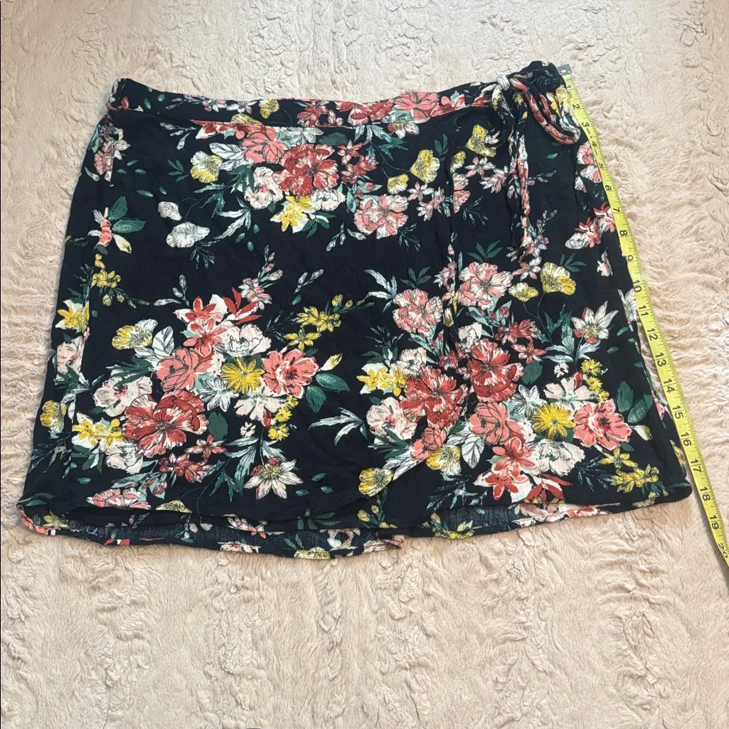 Xhilaration size XXL skirt - Image 2