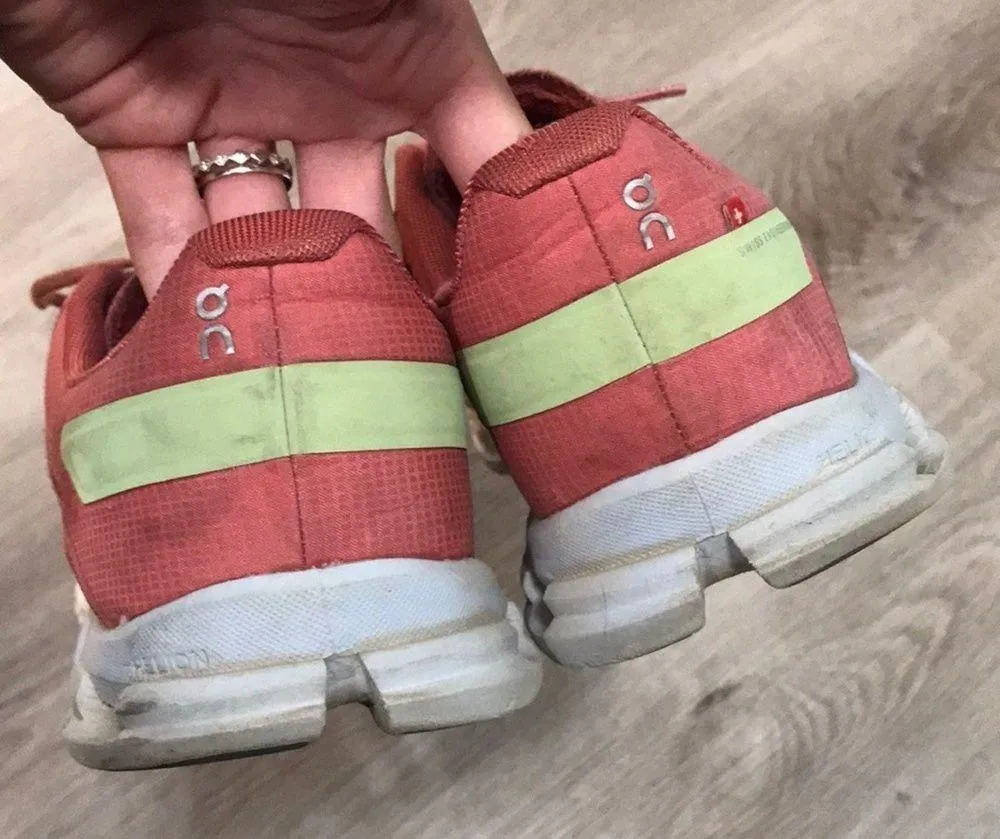 On Running Cloudflow Mesh Rock Rose Tennis Shoes - Image 8