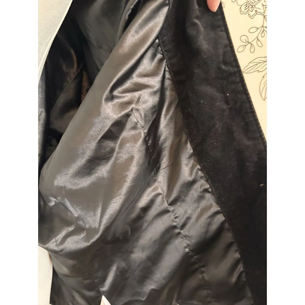 Vtg Columbia River Resort Jacket Black Velvet Soft Lined w Belted Waist Medium - Image 3