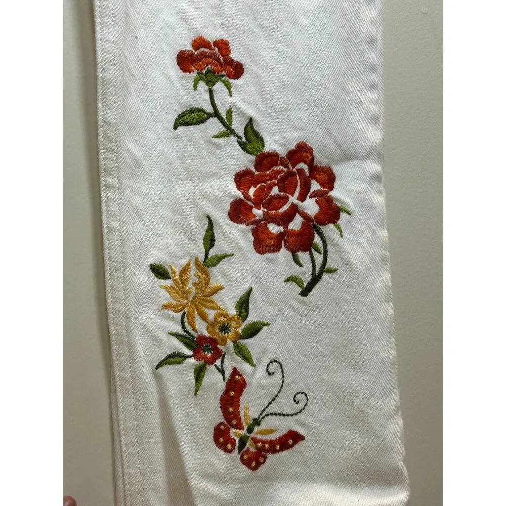 Reformation Women's Size 26 White Cynthia Floral Embroidered Straight Jeans NWT - Image 13