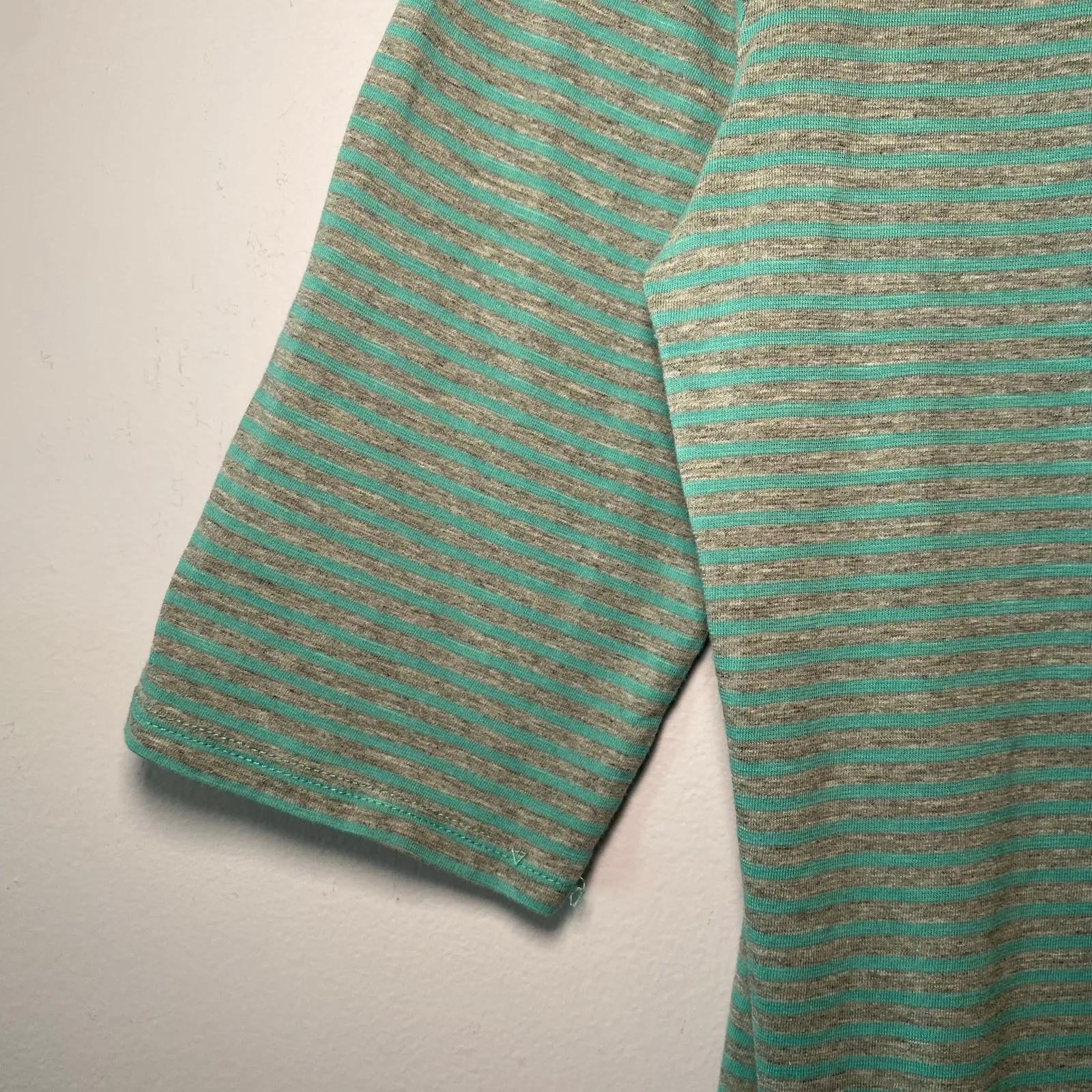 Toad & Co Blue Gray Stripe 3/4 Sleeve Pullover Top Women's size Medium - Image 5