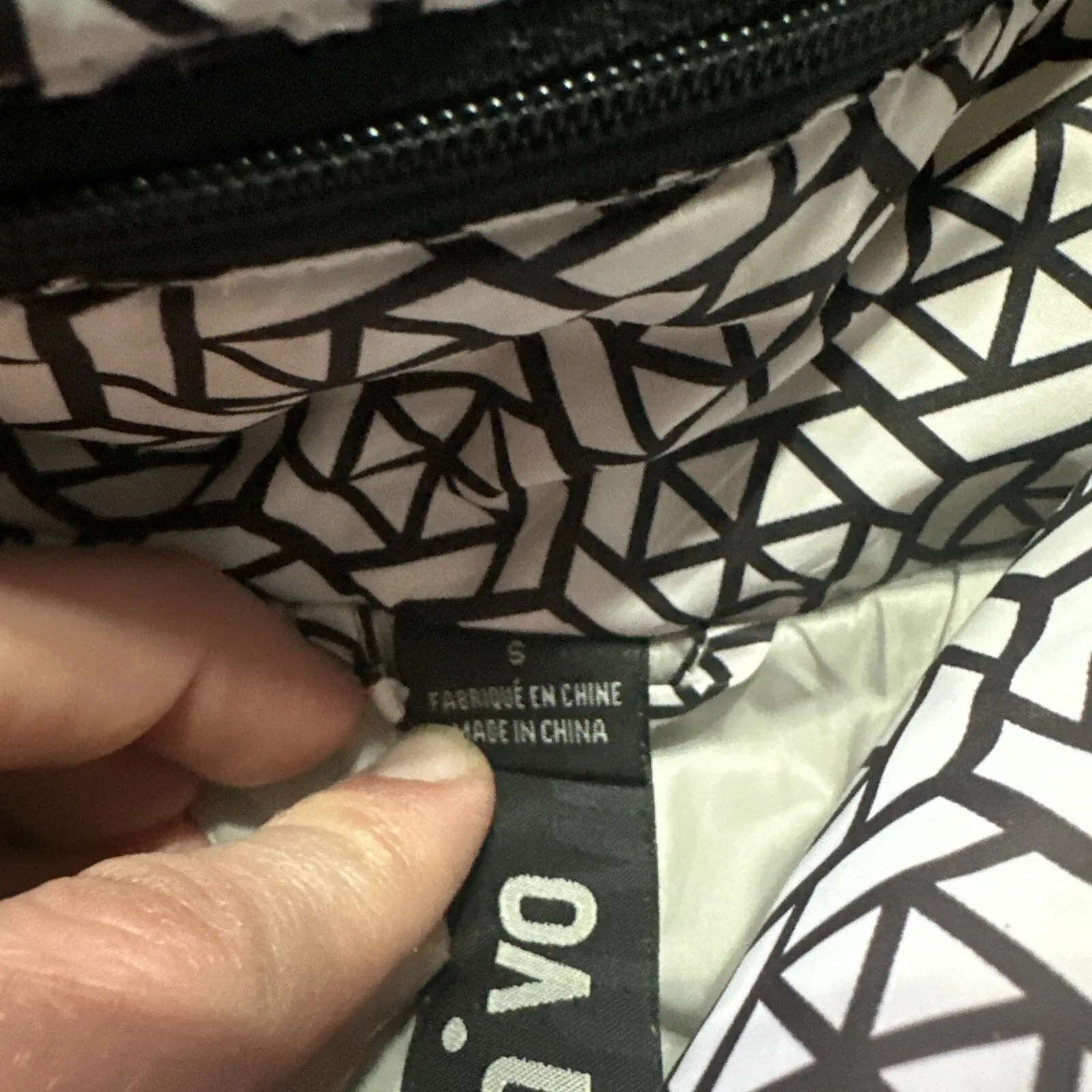 N'VO Women's Sz Small Black White Snake Print Windbreaker Vest Bike Golf - Image 6