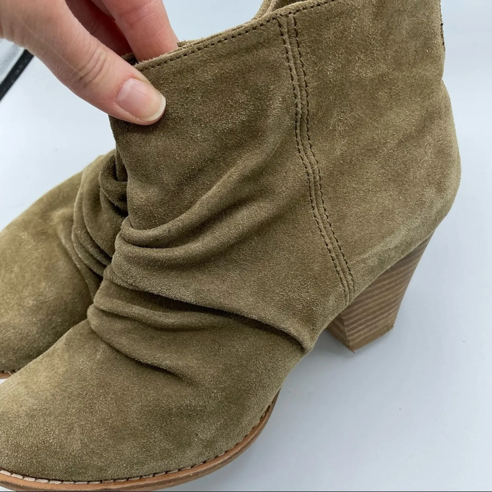 Splendid Brown Suede Slouchy Ankle Boots Womens 7.5 Shooties Stacked Heel Fall - Image 3