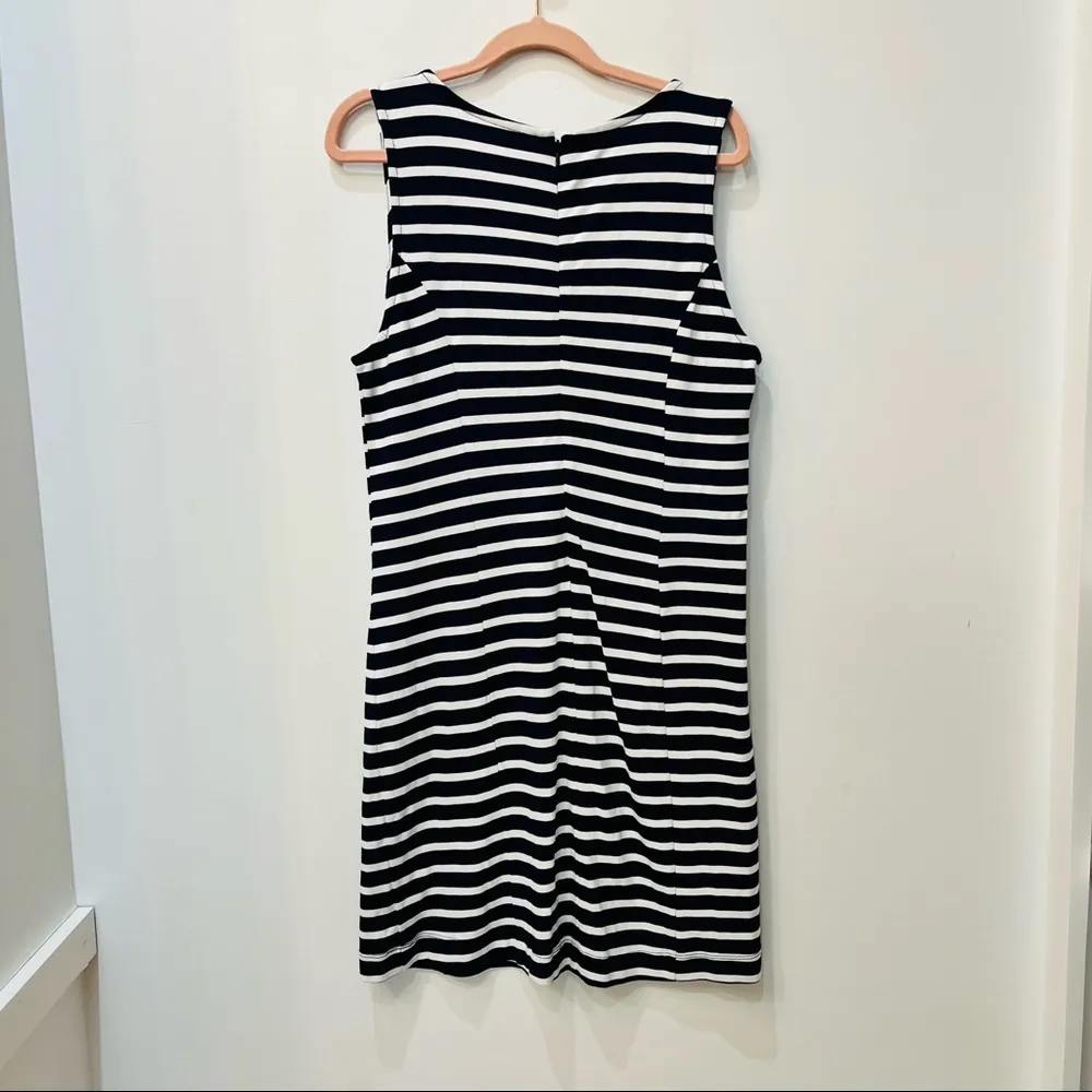 Crown & Ivy Women's Shift Dress Navy/White Stripe with Gold Accent sz Me… - Image 39