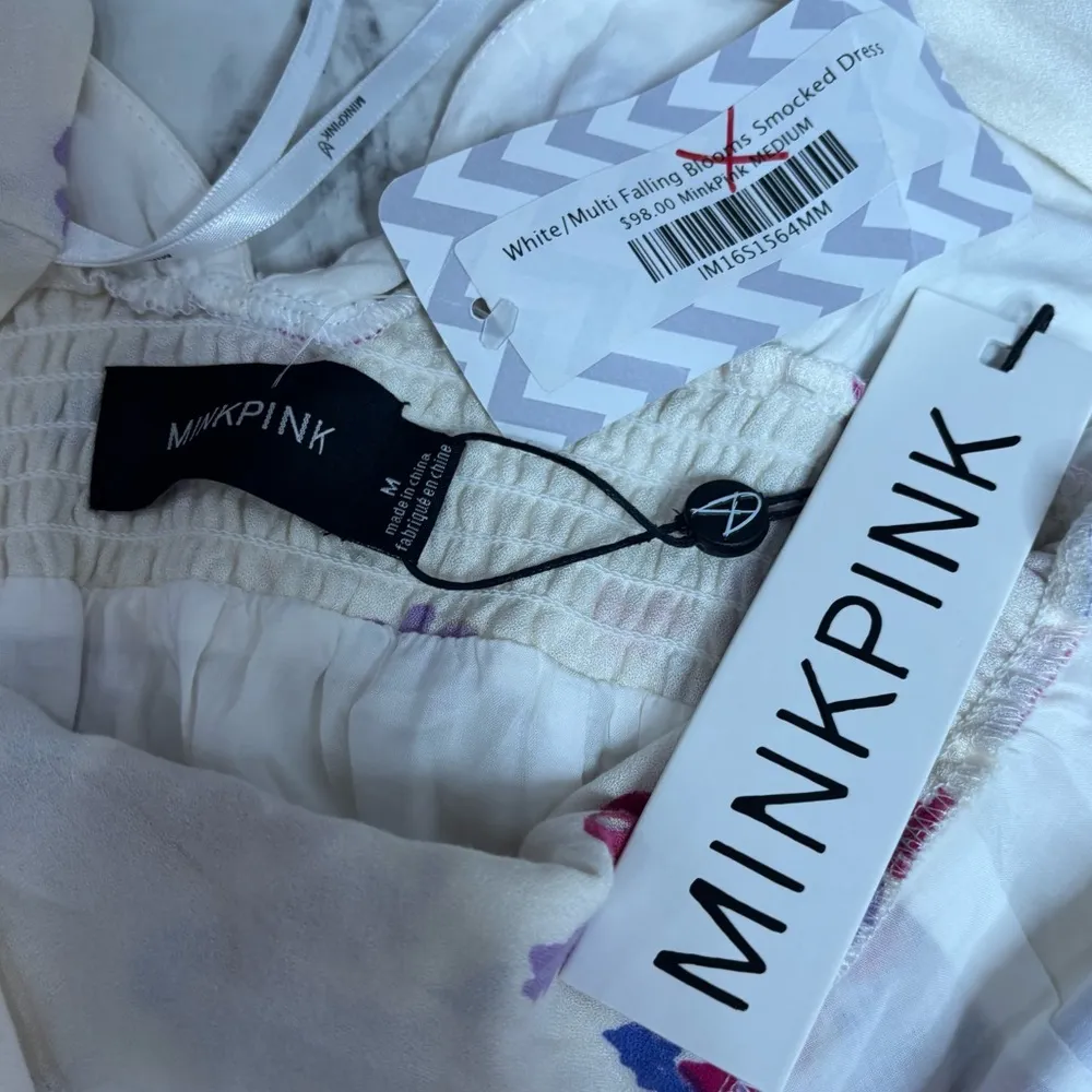 MINKPINK Floral white Dress V Neck Summer Flowy size medium NWT Boho - Image 4