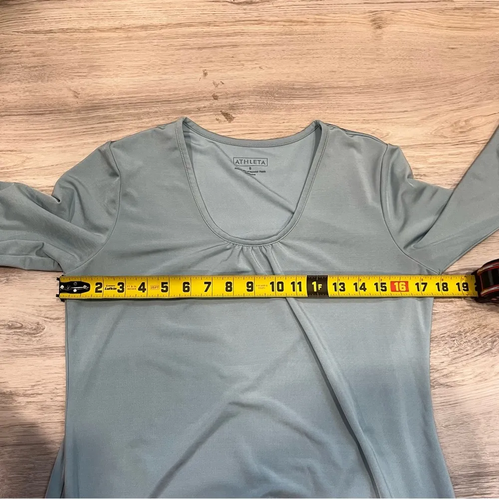 Athleta Blue Performance Long Sleeve Scoop Neck Shirt - Image 7