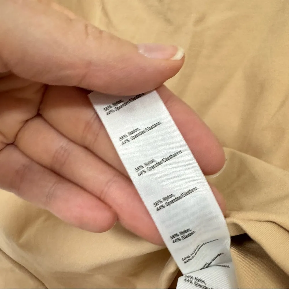 Spanx Nude Under The Bra Shaping Tank Top Womens M Shapewear Slimming - Image 5