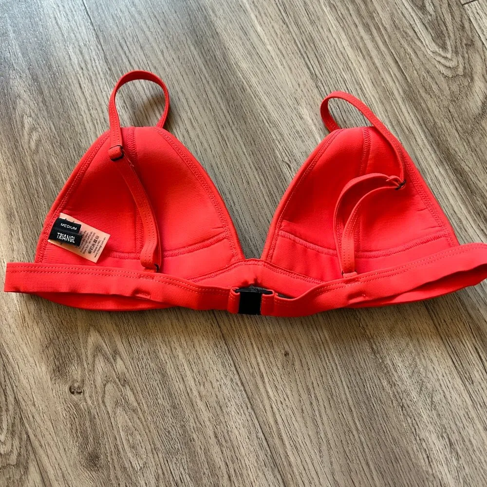 Triangl Gigi Red Crochet Neoprene Bikini Top Size M - Image 7