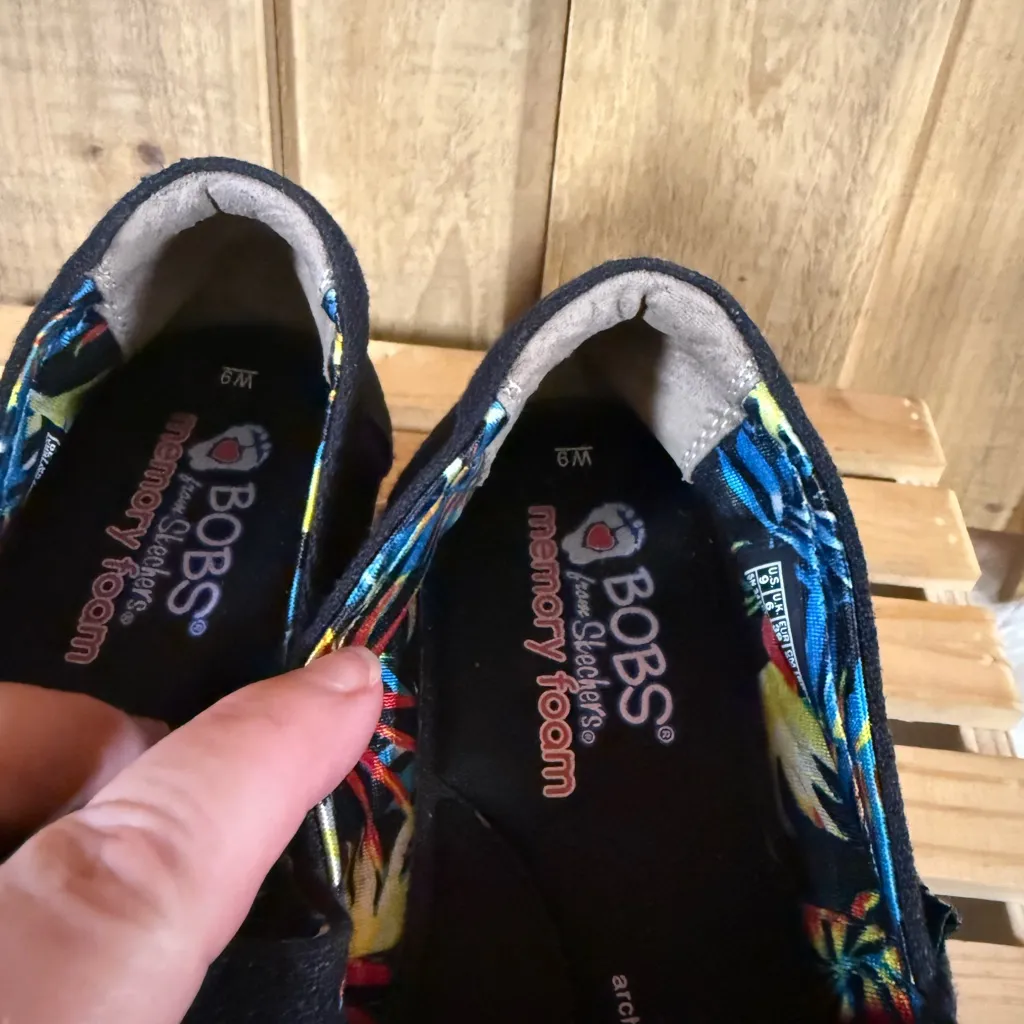 Bobs By Skechers Wedge Slip On Canvas Shoes Memory Foam Arch Pillow Black Sz 9W - Image 9