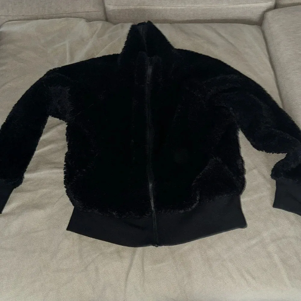 Zella Fleece Bomber Jacket Black Teddy Fleece Insulated Long Sleeve Zip Up - Image 11
